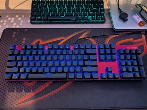 Περισσότερες πληροφορίες για "Motospeed Keyboard CK104 Blue Switches"