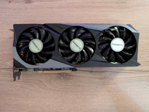 Περισσότερες πληροφορίες για "Gigabyte GeForce RTX 3070 GAMING OC 8G"