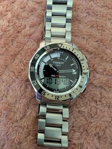 Περισσότερες πληροφορίες για "TISSOT SEA- TOUCH"