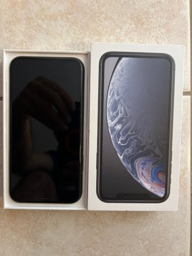 Περισσότερες πληροφορίες για "Apple iPhone XR (Μαύρο/64 GB)"