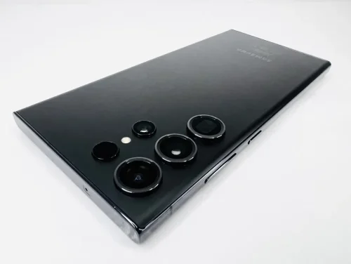 Περισσότερες πληροφορίες για "SAMSUNG S23 ULTRA 256GB BLACK ΑΨΟΓΟ!!"