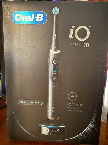 Περισσότερες πληροφορίες για "Oral B IO 10 Cosmic Black"