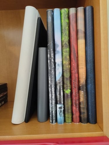 Περισσότερες πληροφορίες για "Deck boxes, sleeves & binders"