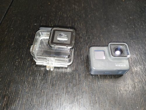 Περισσότερες πληροφορίες για "GoPro 5 Black + Under water housing"