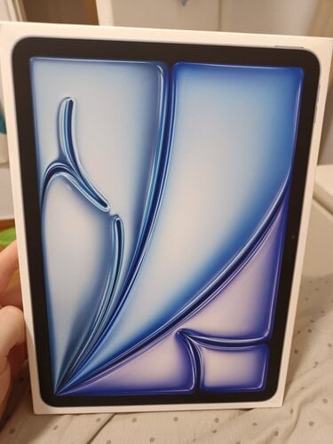 Περισσότερες πληροφορίες για "Apple iPad Air 2025 (5G/256 GB/M3/8 GB/iPadOS 18)"