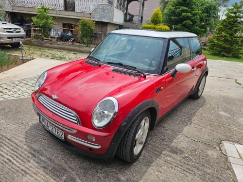 Περισσότερες πληροφορίες για "Mini Cooper 2004 R50 1.6"