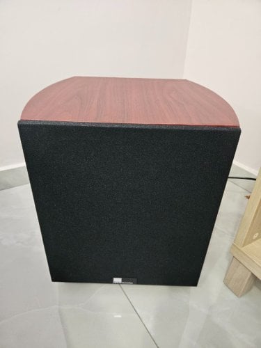 Περισσότερες πληροφορίες για "Subwoofer Pure Acoustics rb-1150 12" 175watt rms καινουριο"