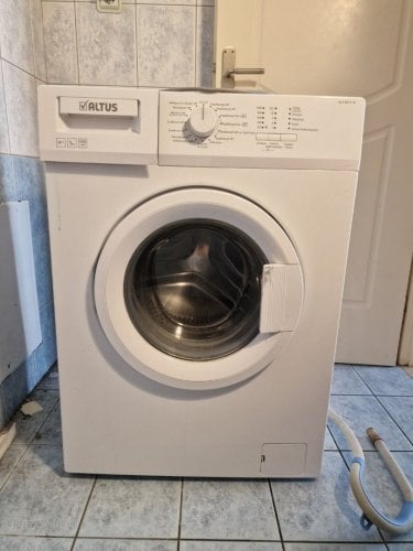 Περισσότερες πληροφορίες για "Πλυντήριο Ρούχων Altus 5kg - Ελάχιστα Χρησιμοποιημένο, Άριστη Κατάσταση!"