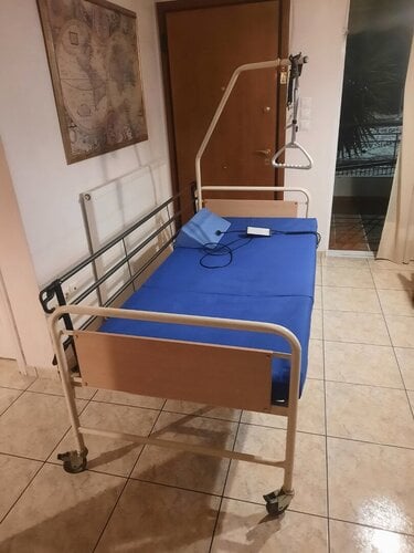 Περισσότερες πληροφορίες για "Κρεβάτι Νοσοκομειακό"