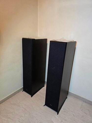 Περισσότερες πληροφορίες για "Klipsch RP-8000F Black Ebony"