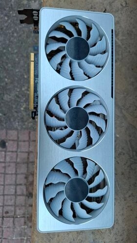 Περισσότερες πληροφορίες για "Gigabyte GeForce RTX 3070 VISION OC 8G - ΜΗ ΛΕΙΤΟΥΡΓΙΚΗ!"