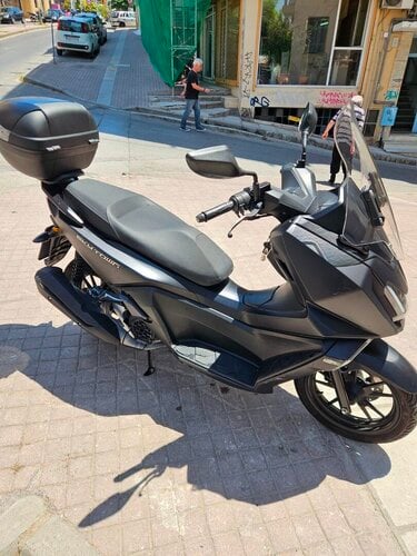 Περισσότερες πληροφορίες για "2024 Kymco sky town 125cc"