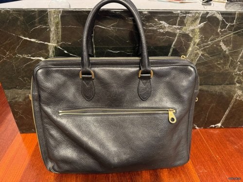 Περισσότερες πληροφορίες για "Mulberry Double Zip Briefcase - Σε αριστη κατασταση"