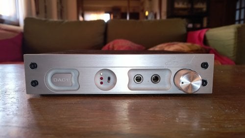 Περισσότερες πληροφορίες για "BENCHMARK DAC 1"
