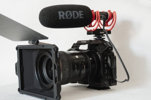 Περισσότερες πληροφορίες για "Rode VideoMic NTG - Σαν καινούριο"