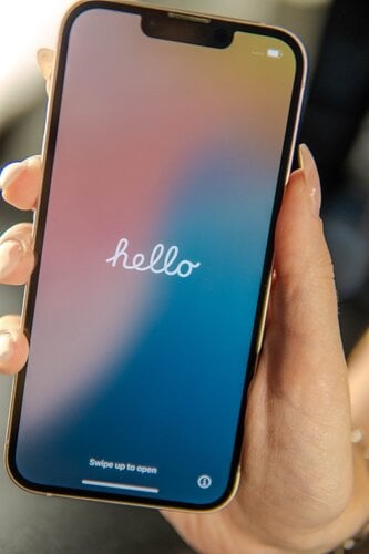 Περισσότερες πληροφορίες για "Apple iPhone 13 (Ροζ/128 GB) [100% Μπαταρία Genuine + Φορτιστής]"