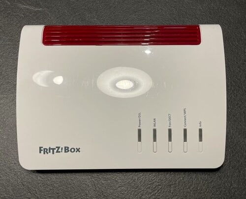 Περισσότερες πληροφορίες για "AVM FRITZ!Box 7590"