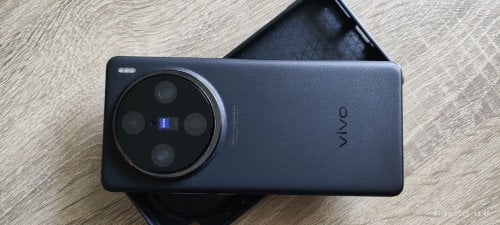 Περισσότερες πληροφορίες για "VIVO X100 PRO (Μάυρο / 16GB+16GB RAM / 512GB Rom)"
