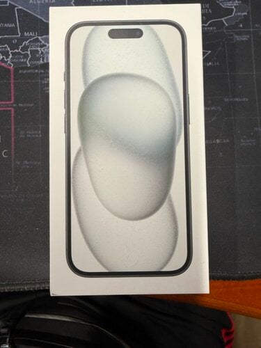 Περισσότερες πληροφορίες για "Iphone 15 128 Black"