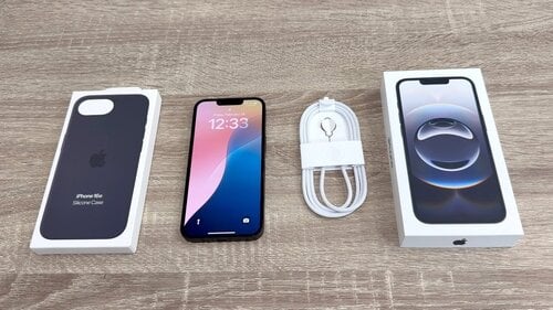 Περισσότερες πληροφορίες για "Apple iPhone 16e (Μαύρο/128 GB)"