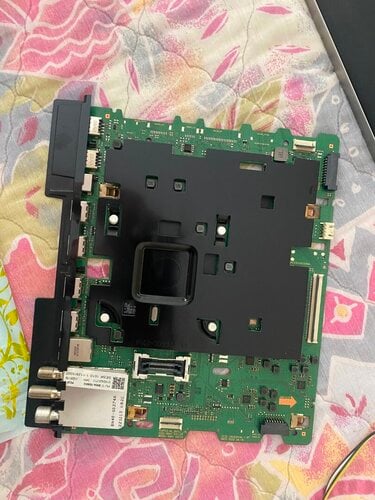 Περισσότερες πληροφορίες για "Samsung Neo qled QE55QN85BATXXH επεξεργαστης ηχεια κ τροφοδοτικο"