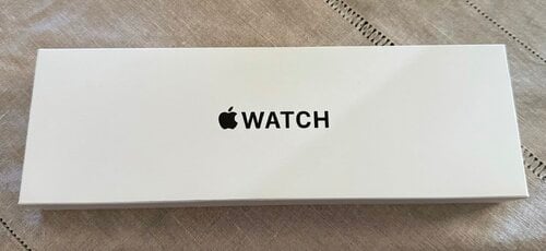 Περισσότερες πληροφορίες για "Apple Watch SE gen2 Starlight 40mm"