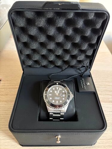 Περισσότερες πληροφορίες για "Steinhart Ocean One 42mm"