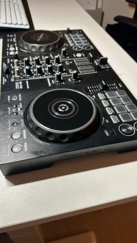 Περισσότερες πληροφορίες για "Pioneer DDJ-400 DJ Controller 2 Καναλιών"