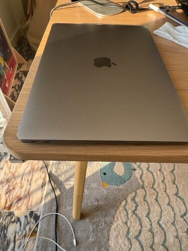 Περισσότερες πληροφορίες για "MacBook Air 13" (2020) - Apple M1 - 16GB RAM - SSD 256GB"