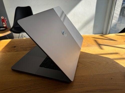 Περισσότερες πληροφορίες για " macbook pro 16inch - M1 PRO - 32gb ram - 1TB ssd - Χολαργός"