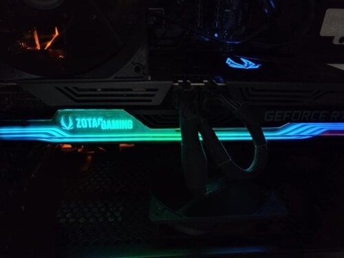 Περισσότερες πληροφορίες για "Zotac GAMING GeForce RTX 3070 Ti AMP Holo"