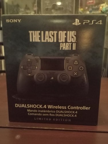 Περισσότερες πληροφορίες για "The Last Of Us Part II Limited Edition PS4 Dual Shock (SEALED/NEW)"