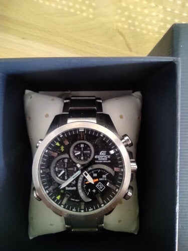 Περισσότερες πληροφορίες για "CASIO Edifice Bluetooth Hybrid Smartwatch Solar Stainless Steel Bracelet EQB-500D-1AER"