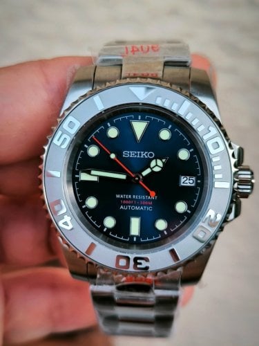 Περισσότερες πληροφορίες για "Seiko Mod Skx Black Red 42mm NH36 Automatic watch"