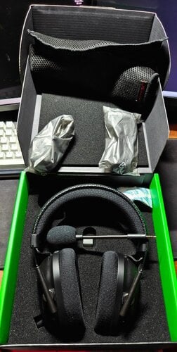 Περισσότερες πληροφορίες για "Razer BlackShark V2 Pro 2023"