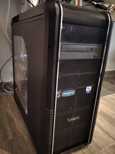 Περισσότερες πληροφορίες για "Πωλείται PC με AMD Phenom II X6 1100T – 16GB RAM – 2x SSD – X-Fi Fatal1ty – RM750X – Άριστο"