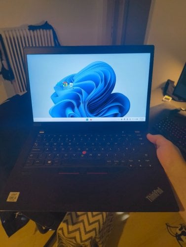 Περισσότερες πληροφορίες για "Lenovo ThinkPad X13 Gen 1 Οθόνη Αφής  i5-10210U, 16GB RAM, 256GB SSD NVME M2"