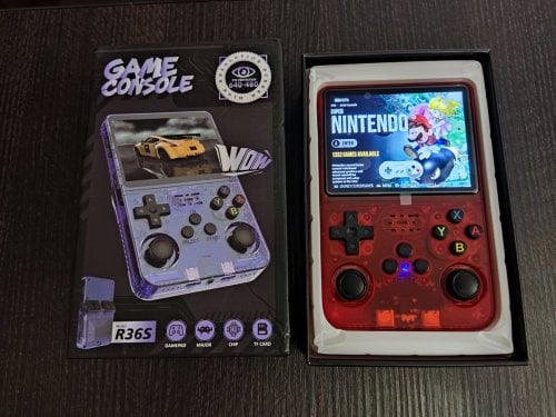 Περισσότερες πληροφορίες για "Retro gaming console R36s με 15000 παιχνίδια"