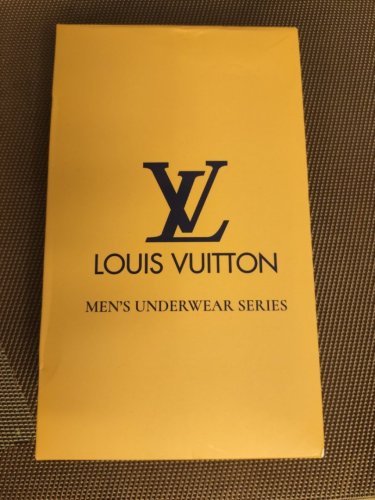 Περισσότερες πληροφορίες για "Εσώρουχα LOUIS VUITTON"