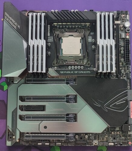 Περισσότερες πληροφορίες για "PC PARTS !Intel i9-9900X (Tray) + Asus Rog Rampage VI extreme+ 64gb Ram Gskill ddr4 + 1600 watt PSU"