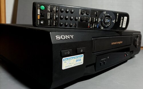 Περισσότερες πληροφορίες για "SONY SLV-SX110, Turbo-X DV-HD200 DVD Player - Δέκτης TV DIGEA - Τηλεκοντρόλ"