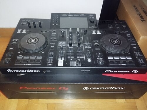 Περισσότερες πληροφορίες για "Pioneer XDJ-RR"