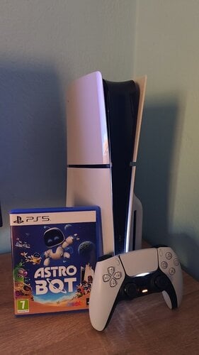Περισσότερες πληροφορίες για "PlayStation 5 + Astro Bot"