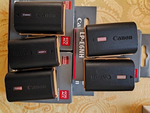 Περισσότερες πληροφορίες για "Διάφορα για canon"