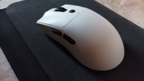 Περισσότερες πληροφορίες για "RAWM SH01S Wireless (PAW3395) – Σχεδόν καινούργιο!"