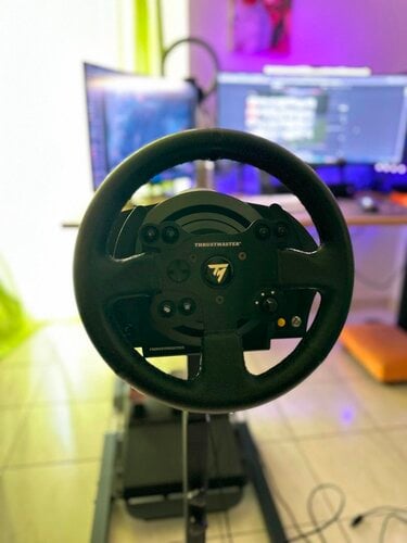 Περισσότερες πληροφορίες για "ΝΕΑ ΤΙΜΗ - Thrustmaster TX Leather GT + Next Level Stand"