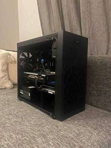 Περισσότερες πληροφορίες για "Gaming PC _ i7-2600 / RX570 8GB / 8GB RAM / 1TB / Windows 10 Pro"