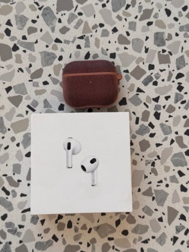 Περισσότερες πληροφορίες για "Apple AirPods (3rd generation) (Άσπρο)"
