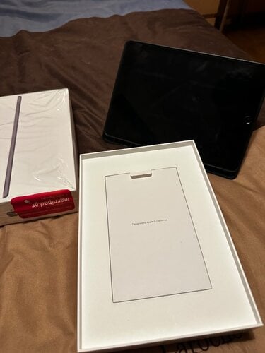 Περισσότερες πληροφορίες για "Apple iPad 10.2" 9th Gen Wi-Fi 64GB Space Grey Tablet (+Θήκη Rockrose Defensor IΙ + Tempered Glass)"