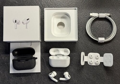 Περισσότερες πληροφορίες για "Apple AirPods Pro (Άσπρο)"
